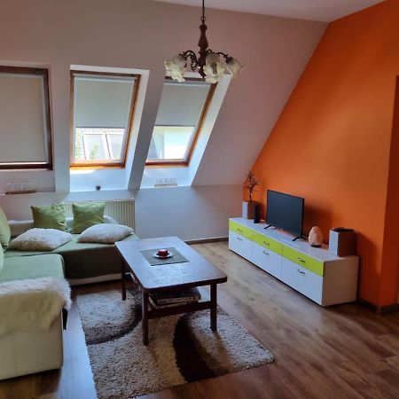 Tudor Apartman Σέγκεντ Εξωτερικό φωτογραφία